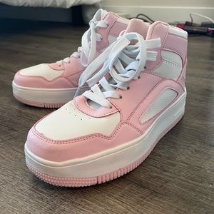 BERNESS- Baby pink Hi-Top Sneakers